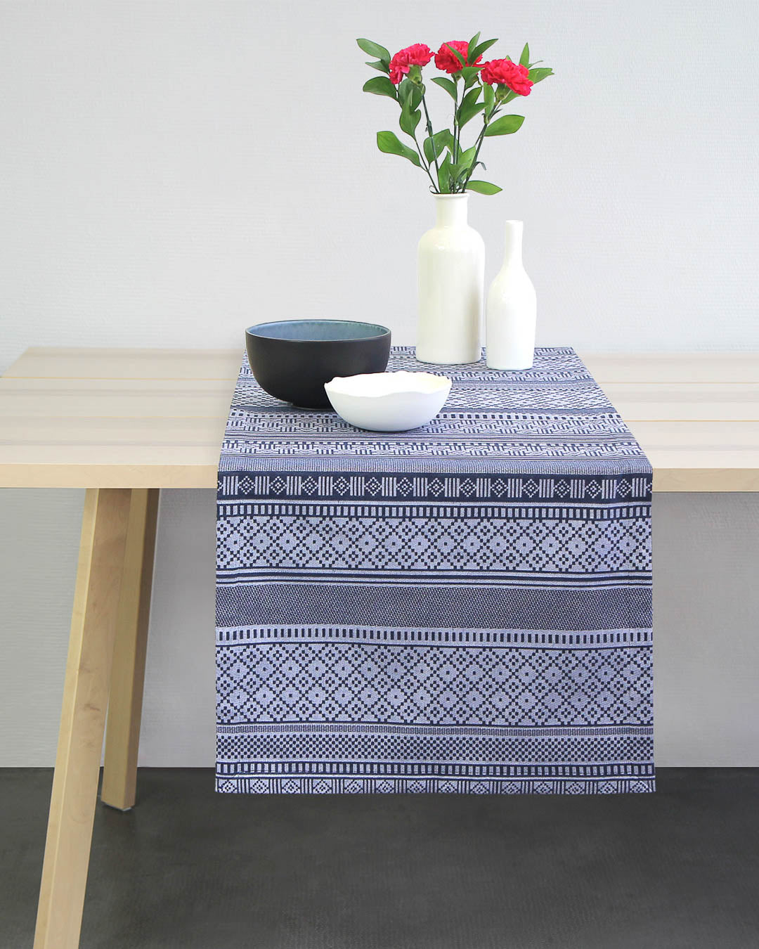 CHEMIN DE TABLE LICQ BLEU