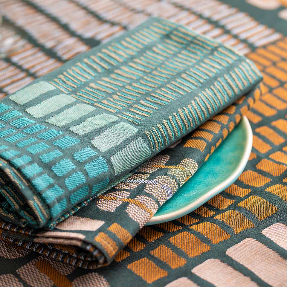 SERVIETTE ÉCAILLES OPALINE